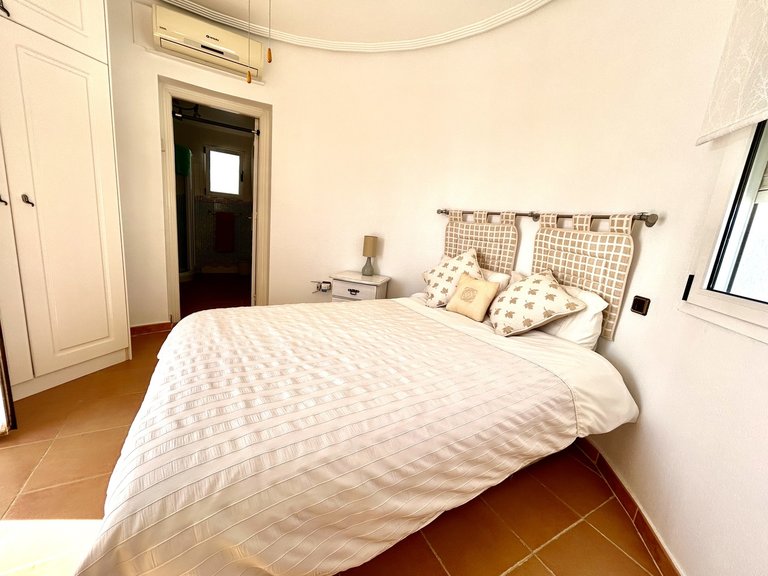 Villa for Sale in Inland Pinar De Campoverde, Alicante 16