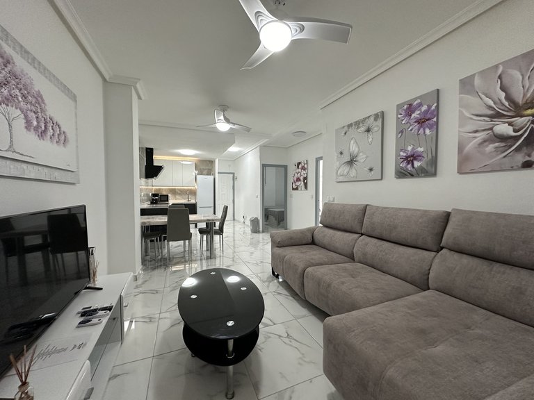 Apartment for Sale in Torrevieja, Alicante 13