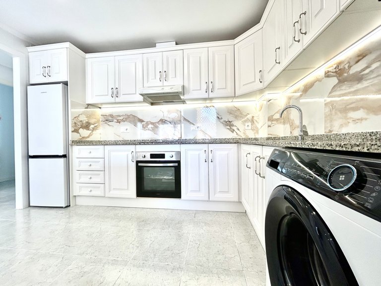 Apartment for Sale in Villamartin, Alicante 8