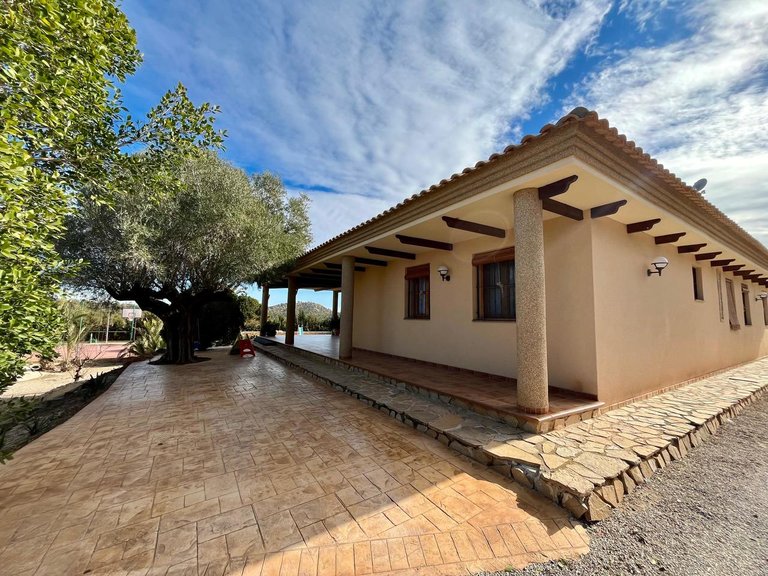 Villa for Sale in El Esparragal, Murcia 34