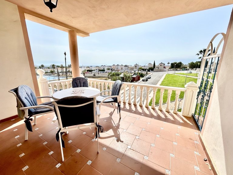 Apartment for Sale in Los Altos, Alicante 26