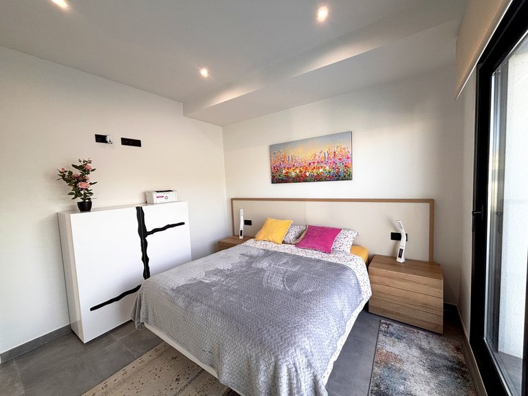 Villa for Sale in Villamartin, Alicante 16