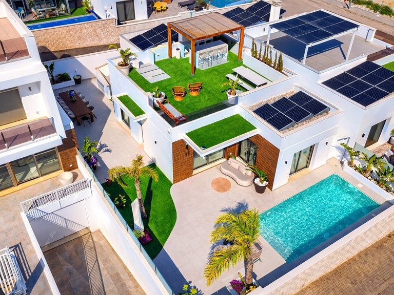 Villa for Sale in Inland San Miguel De Salinas, Alicante 1