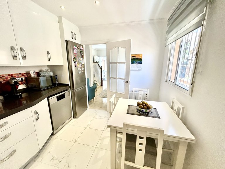 Villa for Sale in Costa Blanca Los Balcones, Alicante 12