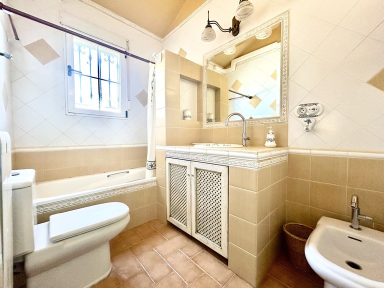 Villa for Sale in Costa Blanca La Mata, Alicante 30