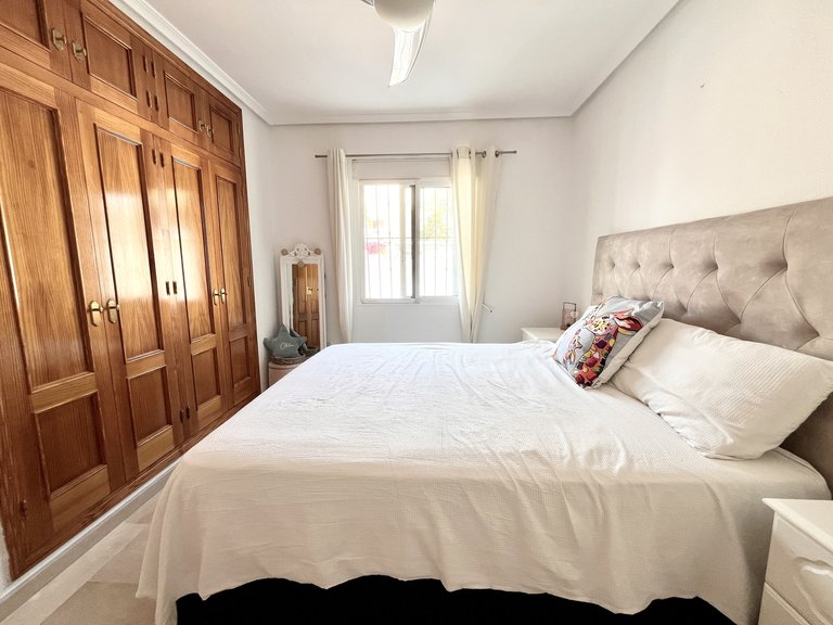 Villa for Sale in San Miguel De Salinas, Alicante 13