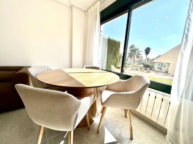 Apartment for Sale in Villamartin, Alicante 18