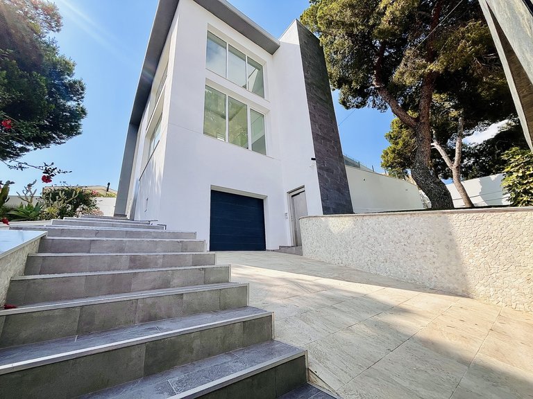 Villa for Sale in Costa Blanca Los Balcones, Alicante 37