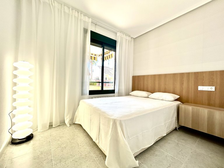 Apartment for Sale in Villamartin, Alicante 10