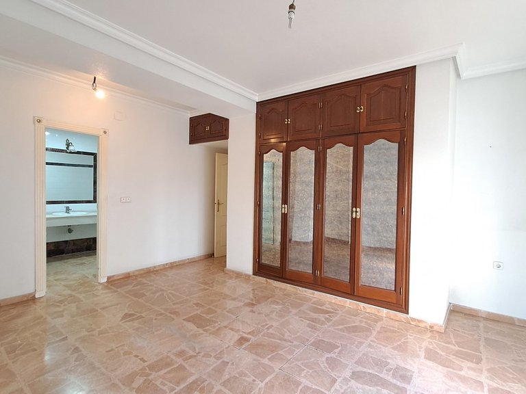 Apartment for Sale in Costa Blanca Torrevieja, Alicante 7