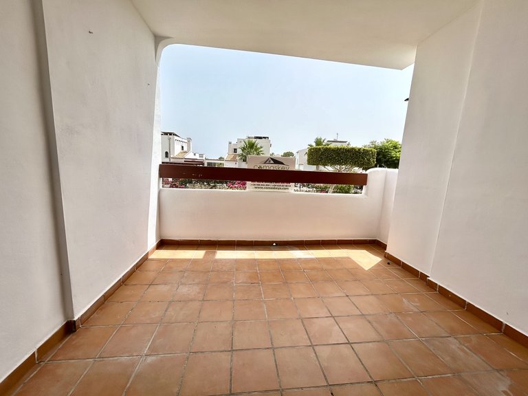 Apartment for Sale in Villamartin, Alicante 20