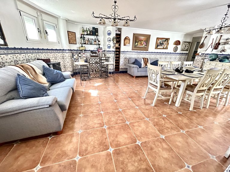 Villa for Sale in Inland Pinar De Campoverde, Alicante 21