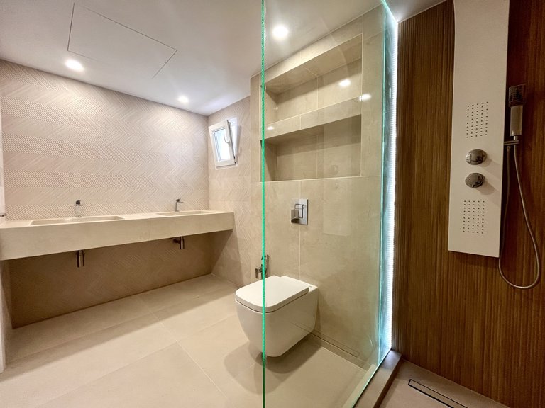 Villa for Sale in Costa Blanca Los Balcones, Alicante 10