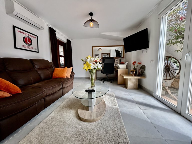 Villa for Sale in Costa Blanca Cabo Roig, Alicante 19
