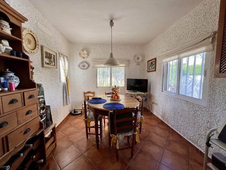 Villa for Sale in Cabo Roig, Alicante 14