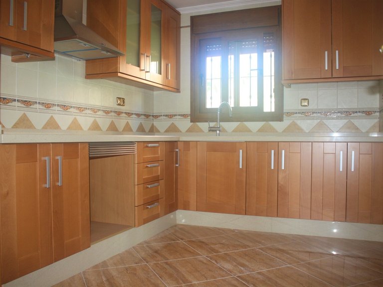 Villa for Sale in Costa Blanca Los Altos, Alicante 6