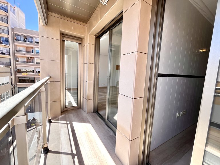 Apartment for Sale in Santa Pola, Alicante 17