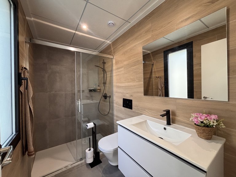 Villa for Sale in Costa Blanca Villamartin, Alicante 14