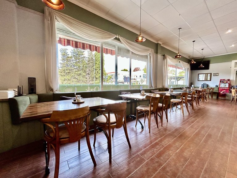 Commercial for Sale in Villamartin, Alicante 44