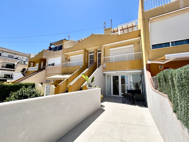 Apartment for Sale in Torrevieja, Alicante 23