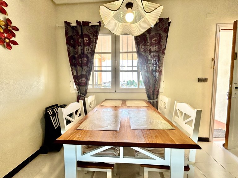 Apartment for Sale in Los Altos, Alicante 13