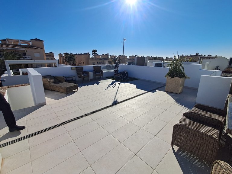 Villa for Sale in Costa Blanca Cabo Roig, Alicante 21