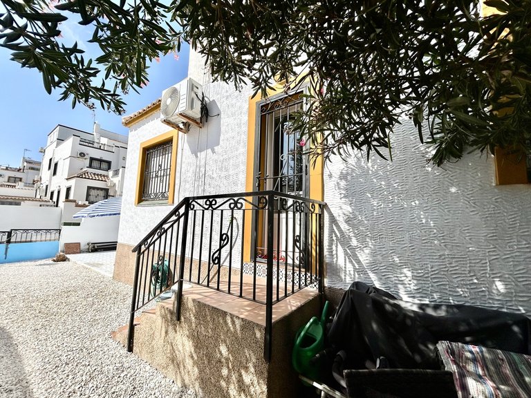Town House for Sale in Los Altos, Alicante 24