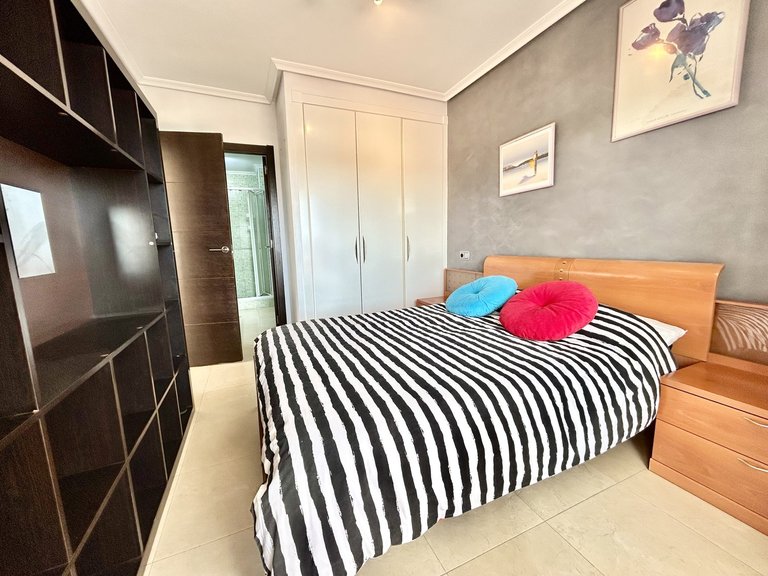 Apartment for Sale in Villamartin, Alicante 10