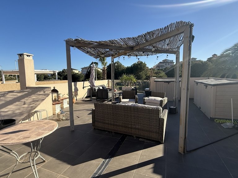 Villa for Sale in Costa Blanca La Zenia, Alicante 17