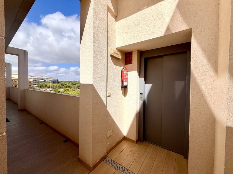 Penthouse for Sale in Inland Los Dolses, Alicante 26