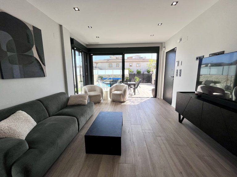 Villa for Sale in Costa Blanca Punta Prima, Alicante 8
