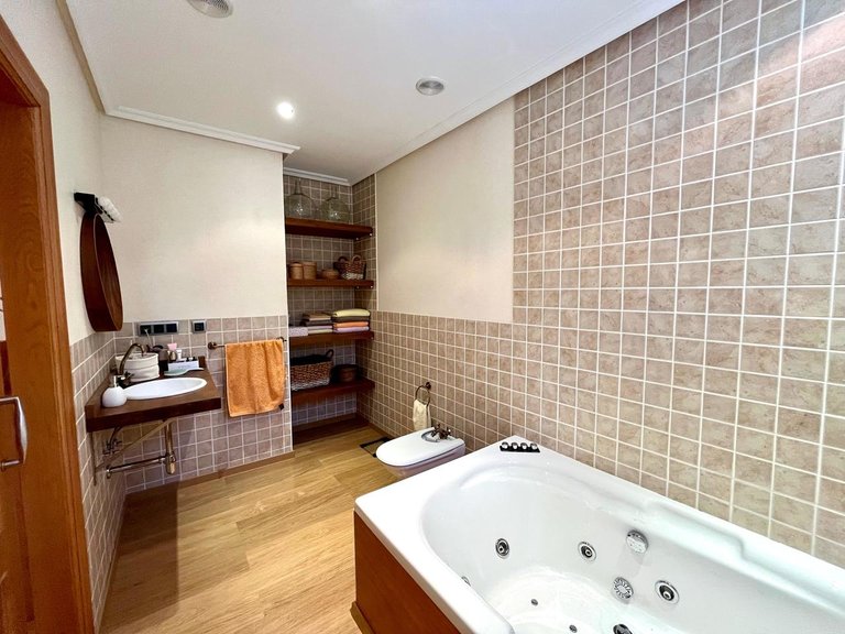 Villa for Sale in El Esparragal, Murcia 14