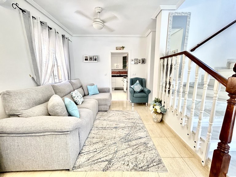 Villa for Sale in Costa Blanca Los Balcones, Alicante 8