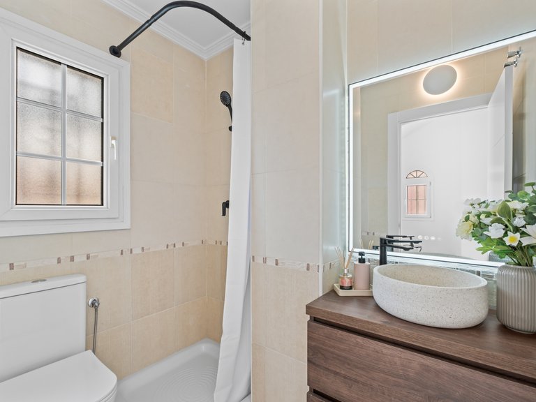 Town House for Sale in Costa Blanca Villamartin, Alicante 18