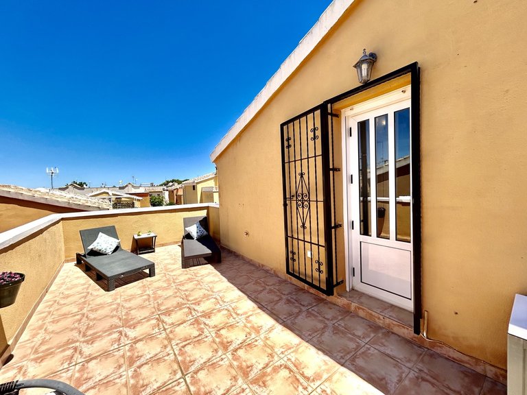 Villa for Sale in Costa Blanca Los Balcones, Alicante 24
