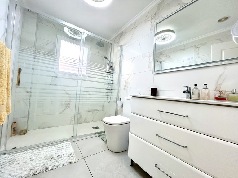 Villa for Sale in Inland Pinar De Campoverde, Alicante 14