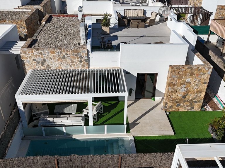 Villa for Sale in Costa Blanca Cabo Roig, Alicante 2