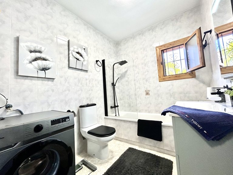 Town House for Sale in Playa Flamenca, Alicante 19