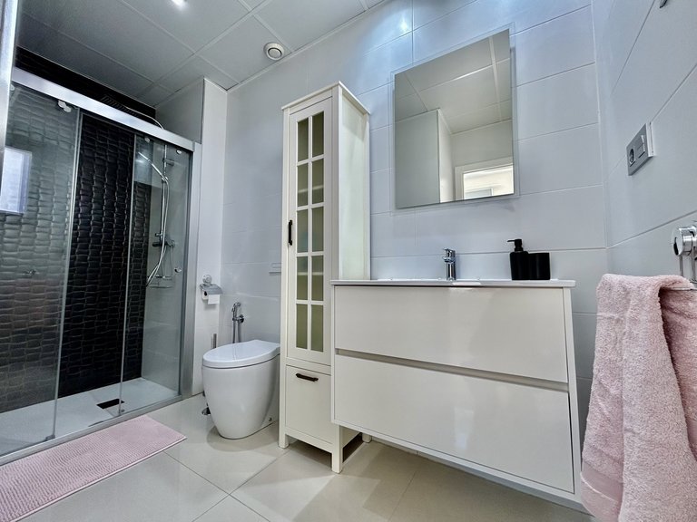 Villa for Sale in Costa Blanca Villamartin, Alicante 12