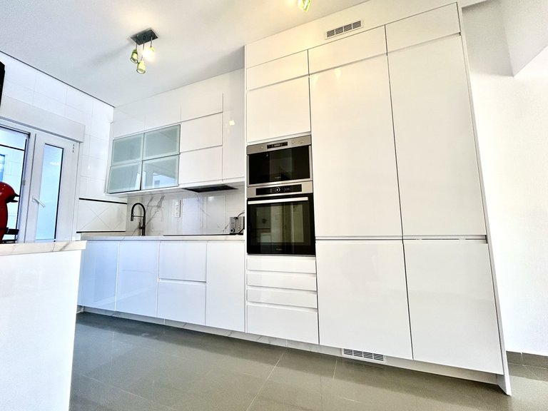 Town House for Sale in Costa Blanca Cabo Roig, Alicante 9