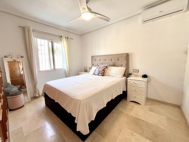 Villa for Sale in San Miguel De Salinas, Alicante 12