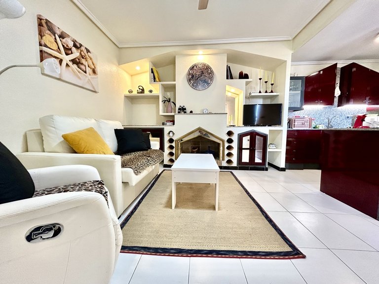 Apartment for Sale in Los Altos, Alicante 10