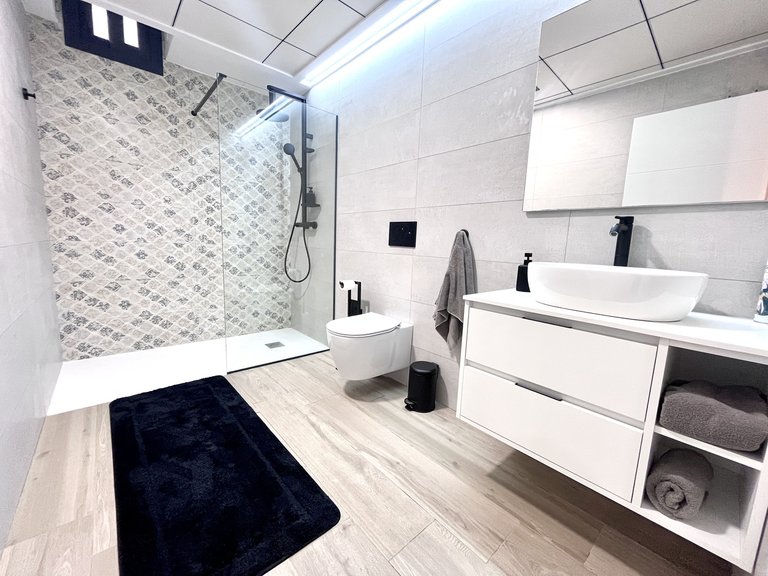 Villa for Sale in Costa Blanca Punta Prima, Alicante 24