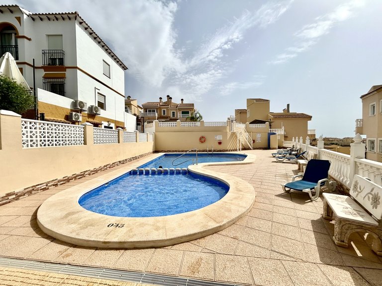 Villa for Sale in Costa Blanca Villamartin, Alicante 19
