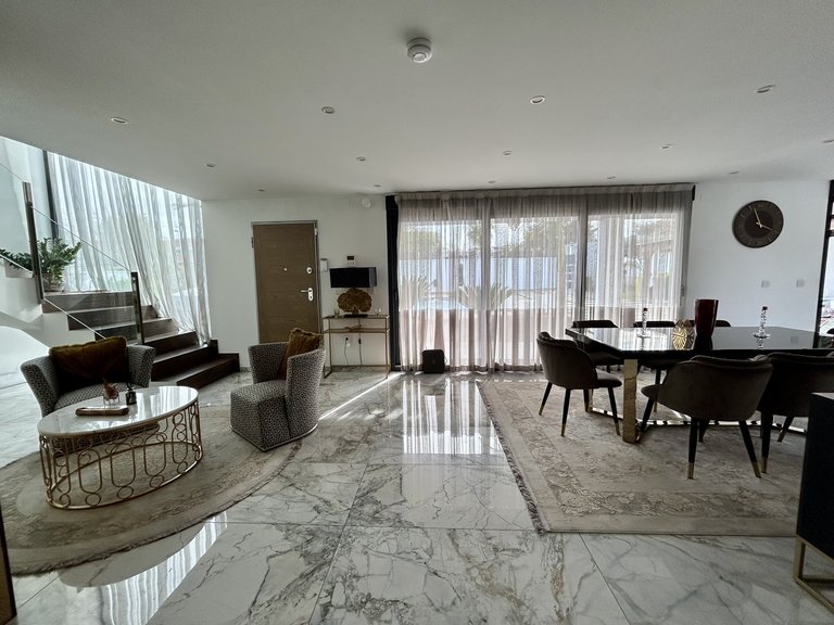 Villa for Sale in Costa Blanca Los Balcones, Alicante 10