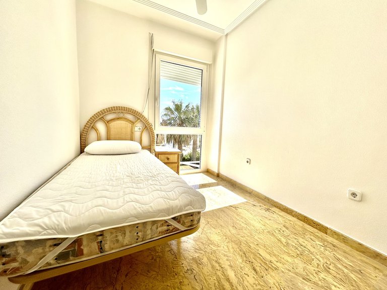 Town House for Sale in Costa Blanca Cabo Roig, Alicante 14