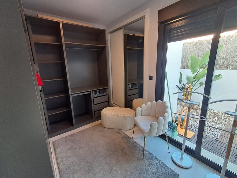 Villa for Sale in Costa Blanca Villamartin, Alicante 9