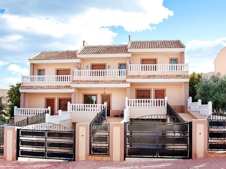 Town House for Sale in Costa Blanca Los Altos, Alicante 1
