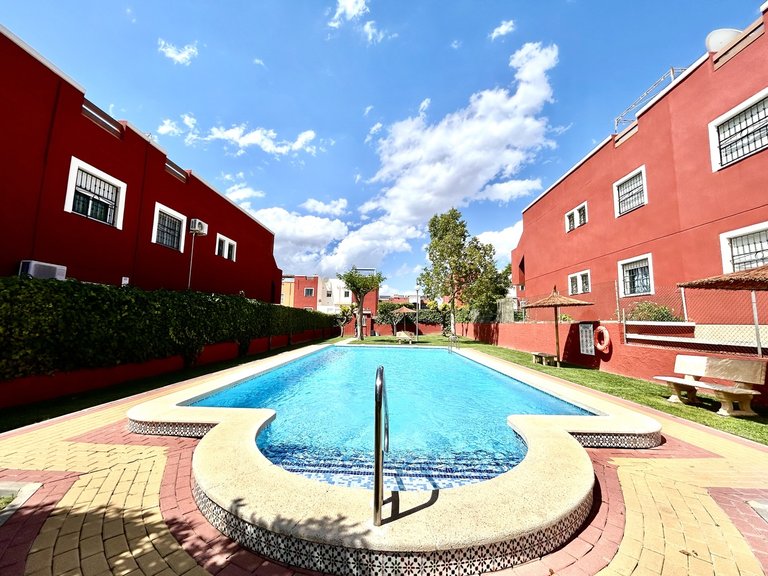 Apartment for Sale in Los Altos, Alicante 35