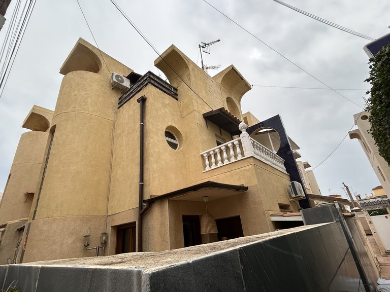 Town House for Sale in Torrevieja, Alicante 1